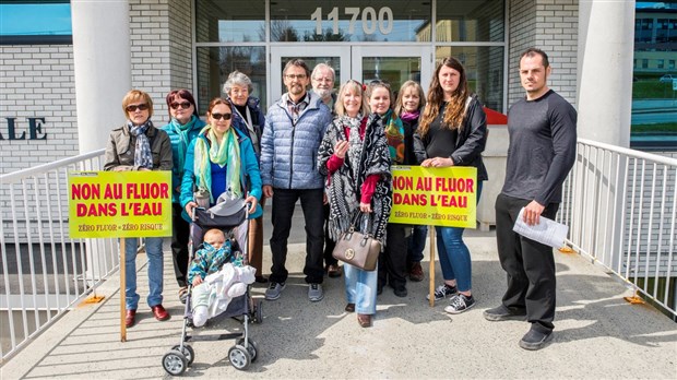 Des citoyens manifestent contre la fluoration de l’eau potable à Saint-Georges 