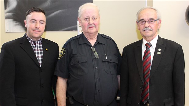 Saint-Alfred et Saint-Victor soulignent les 30 ans de service de leur chef pompier