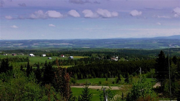 Normand DeLessard présente des panoramas de la Beauce filmés à partir de Sainte-Rose et Saint-Séverin