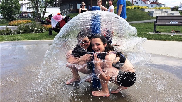 Normand DeLessard présente les jeux d'eau de Saint-Joseph en 2017