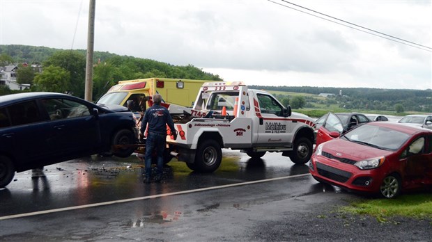 EN BREF | Accident sur l'avenue Lambert à Beauceville