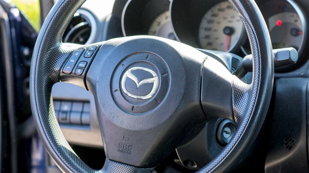 Près de 73 000 Mazda rappelées au Canada en raison d'un problème de frein