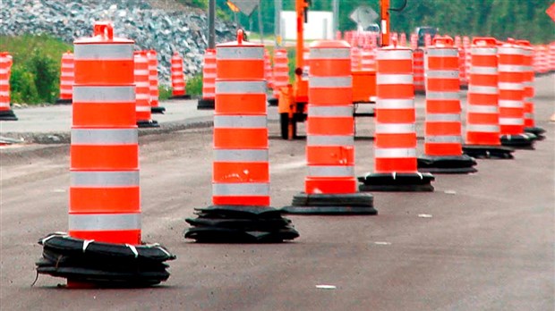 La majorité des chantiers routiers restent en activité pendant les vacances de la construction 
