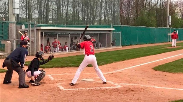 Baseball : Lévis met fin à la série de victoires du Cléri sport