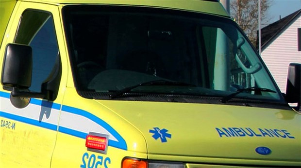 Un homme de 41 ans perd le contrôle de sa camionnette près du golf de Beauceville