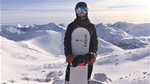 Éliot Grondin représentera le pays à la Coupe du monde de snowboard cross en Argentine