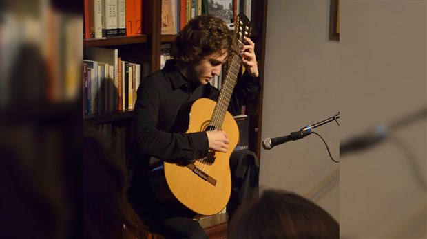 La guitare classique à l'honneur à Saint-Victor   