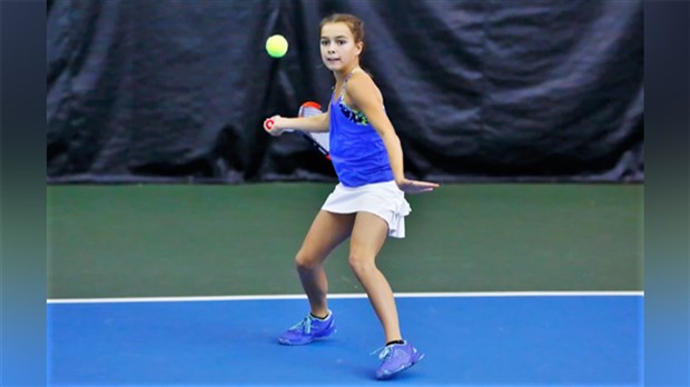 Tennis : Alizée Poulin s'incline en finale de la 3e étape du Circuit québécois 14 ans