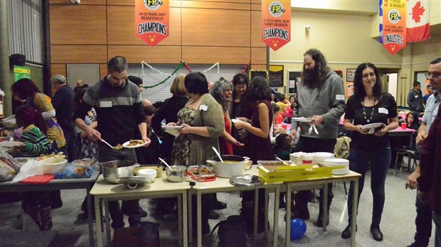 135 personnes étaient au rendez-vous pour le repas partage