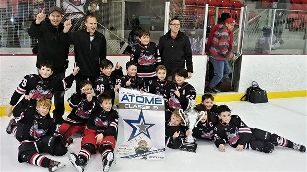 Hockey : le Garaga Atome B1 remporte un tournoi à L'Assomption