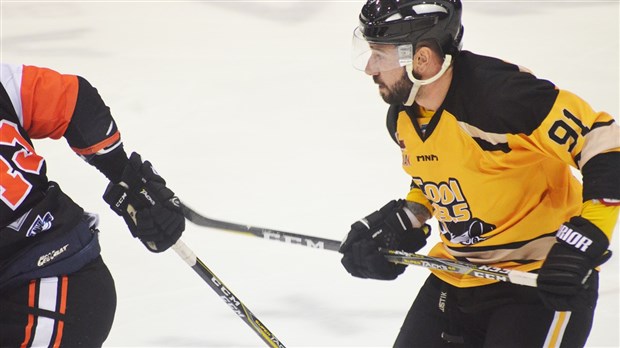 Des joueurs du Cool Fm disputeront un match amical au Tournoi des amis