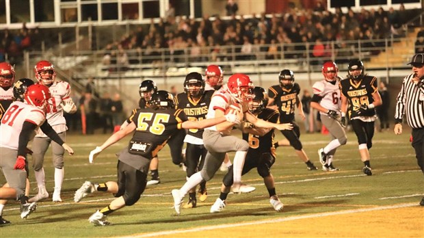 Les Dragons s'imposent contre les Mustangs
