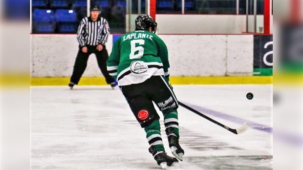 LHCS : Ste-Marie l'emporte contre Le Plastique Moore de St-Damien