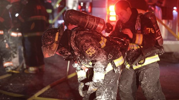 Incendie majeur dans la 158e rue à Saint-Georges