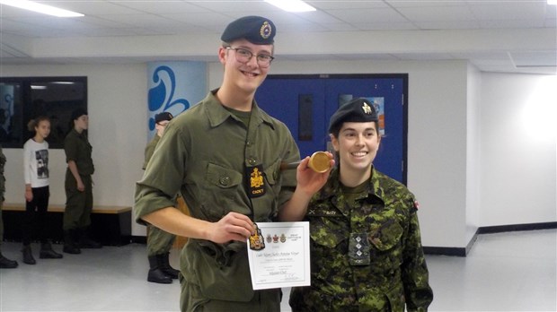 Remise de grade et assermentation pour le Corps de cadets 2898