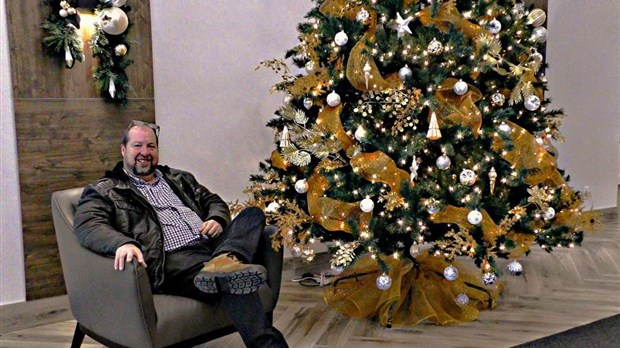 Normand DeLessard vous offre ses souhaits de Noël