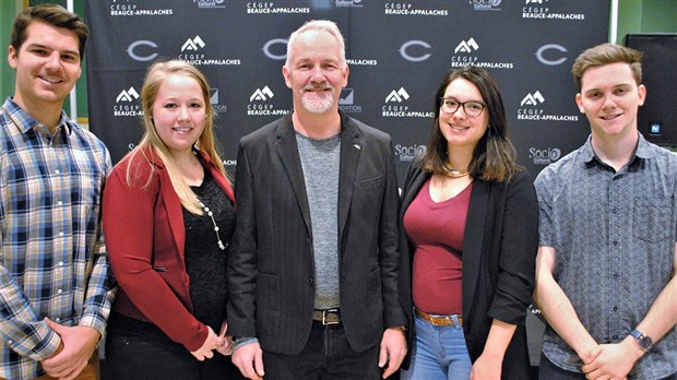 Le Cégep Beauce-Appalaches célèbre les 20 ans de ses mini-entreprises
