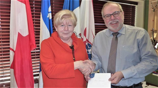 Colombe Larrivée est la gagnante du 5e concours « Noël dans ma cité » à St-Georges