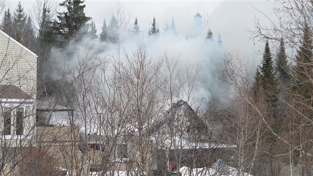Feu de jeudi midi : la bâtisse est une perte totale