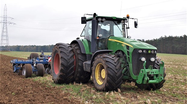 Utilisation de pesticides : la CNESST et l'UPA sensibilisent les agriculteurs