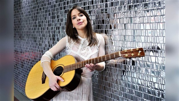 La Georgienne Amélie Veille en conférence dans des écoles en Beauce