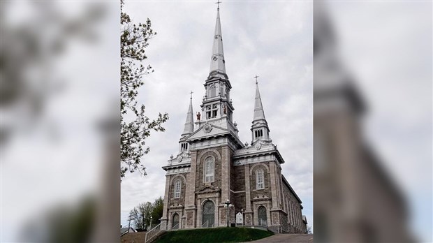 NOTRE BELLE ÉGLISE DE SAINT-GEORGES