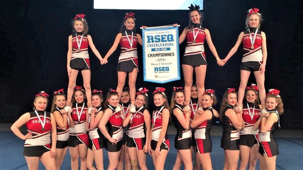 L'équipe de cheerleading des Dragons de Saint-Georges remporte l'or