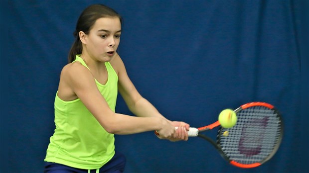Tennis : la Beaucevilloise Alizée Poulin motivée à atteindre les standards de l’élite canadienne