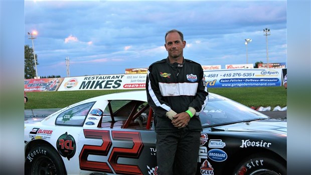 Le pilote Louis-Philippe Labrecque est en lice pour le titre de champion