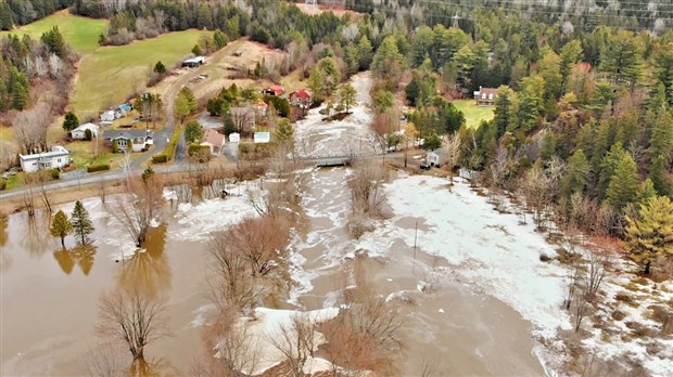 Crue des eaux 2018 : images de la rivière Calway à Saint-Joseph-de-Beauce