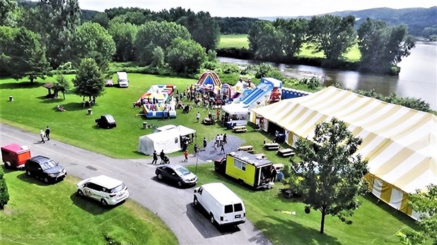Les entreprises et les organismes sont invités au 10e anniversaire de la Fête au Vieux Pont