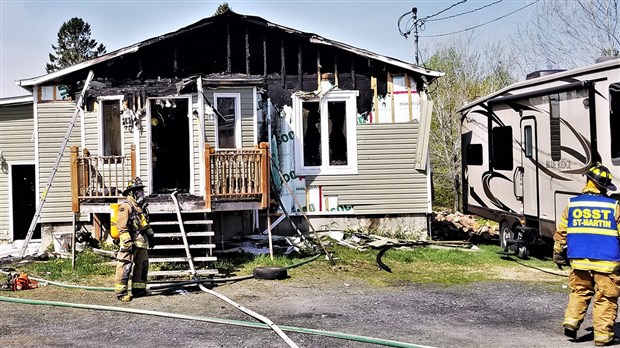 Incendie sur la route 204 à St-Martin : la maison est une perte totale