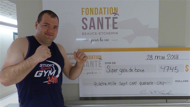 Pierre-Paul Grondin se distingue au Super gala de boxe