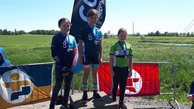 Le Club cycliste Vachon Subaru à la course régionale permettant les sélections pour les JDQ
