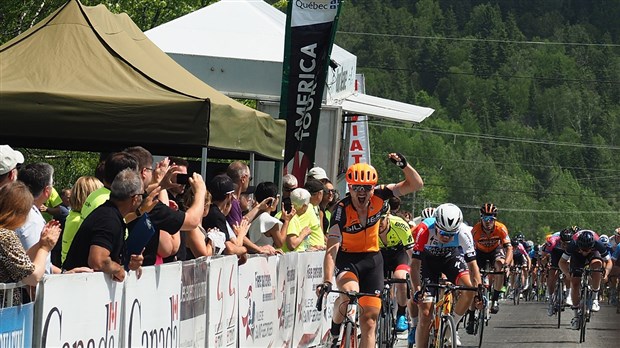 Pier-André Côté, vainqueur de la première étape du Tour de Beauce