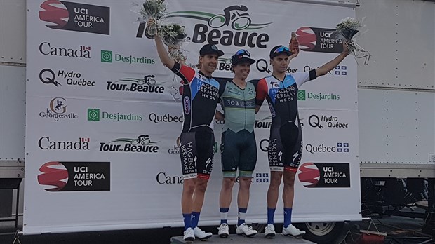 Une course très rapide se terminant par l'ascension du mur à Notre-Dame-des-pins