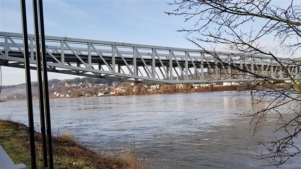 EN BREF | Rinçage du réseau d'aqueduc à Beauceville