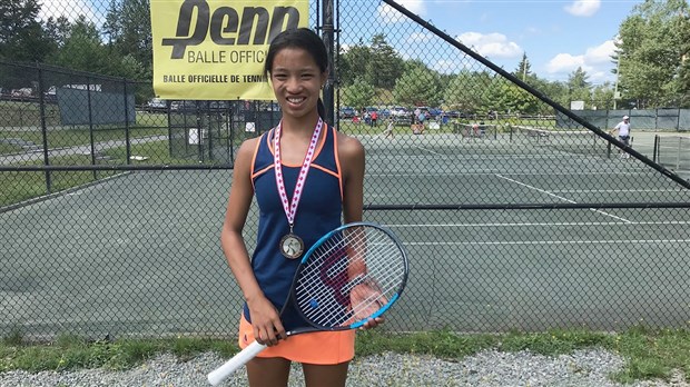 Rosalie Carrier-Dulac termine en 4e position et s'illustre à Mont-Tremblant