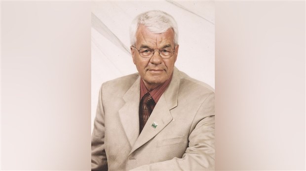 La Ville de Beauceville honore l'ancien maire de Saint-François