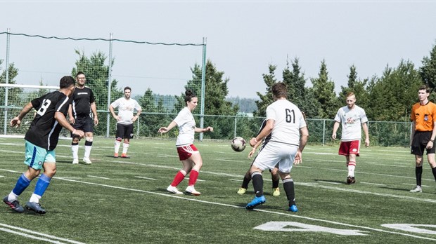 24 h de soccer au profit de la jeunesse sportive