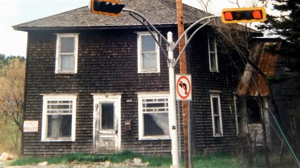 Normand DeLessard présente la maison de Solo à St-Georges