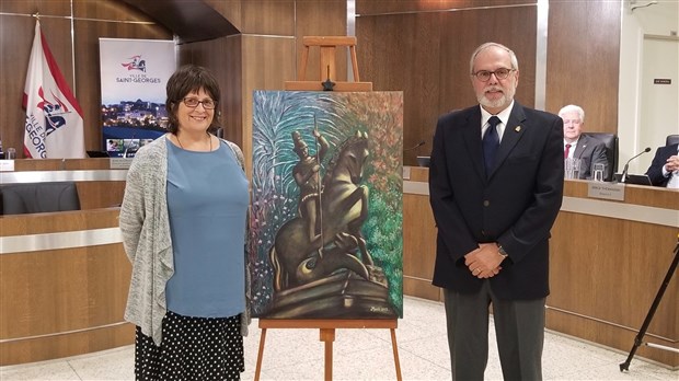 Deux citoyens à l'honneur lors du plus récent conseil municipal 
