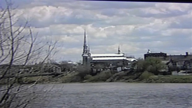 Normand DeLessard présente un documentaire de la bienvenue à Ville Saint-Georges