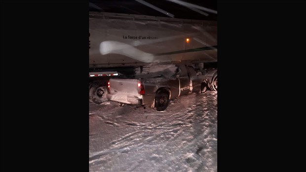Collision avec un camion-citerne à Saint-Victor