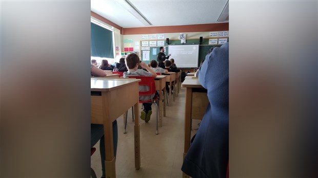 Une conférence sur l’intimidation pour les élèves de l’école Léry