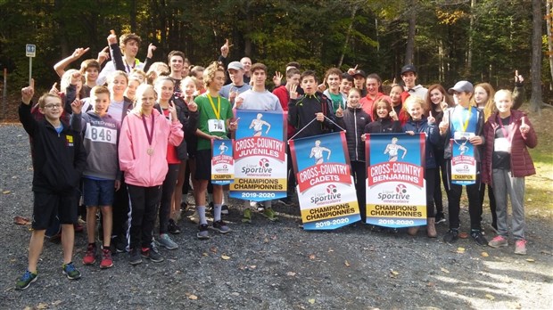 Compétition de cross-country de la CSBE : la polyvalente Saint-François se démarque!