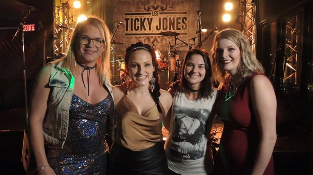 L'album « Adorable » des Ticky Jones  : du country, du rock et du bonheur