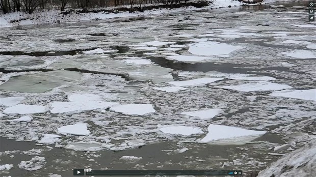 Les glaces se libèrent sur la rivière Chaudière