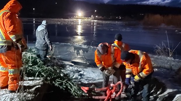 Beauceville: une estacade installée pour Noël?