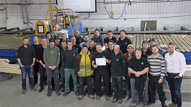 Structures St-Joseph obtient la certification Employeur Remarquable